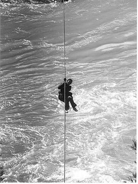 雪山峡谷中的格桑花———一个劳模脚下的邮驿之