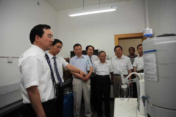 新增硕士学位授权单位立项建设工作中期检查组来