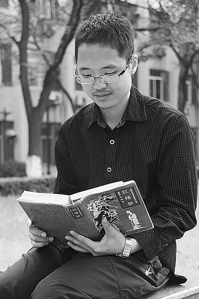 冯志鹤：爱古诗的90后医学生