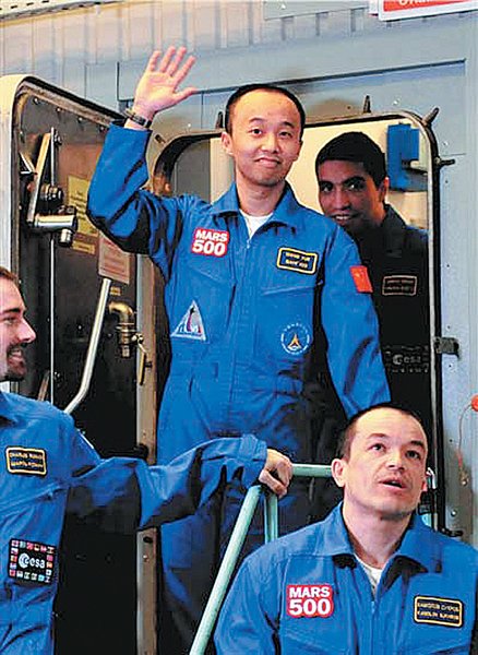 “王者”归来师生瞩目