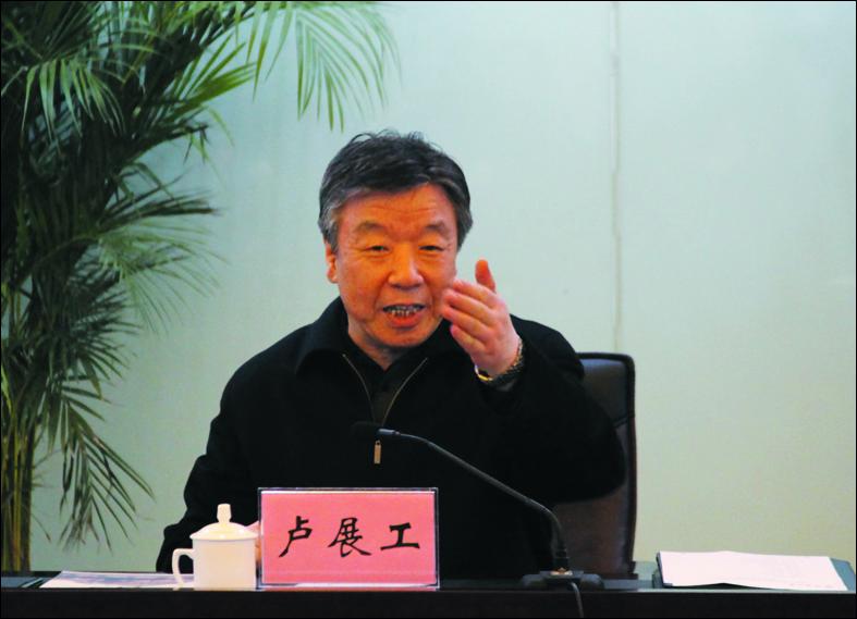 省委书记、省人大常委会主任卢展工莅校考察