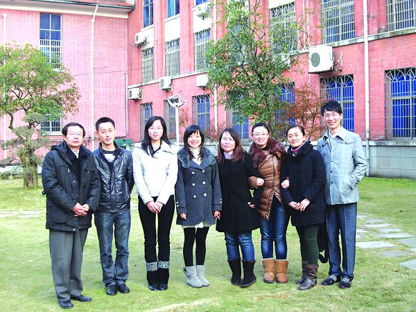 “安全”之师———记首届“我最喜爱的研究生导