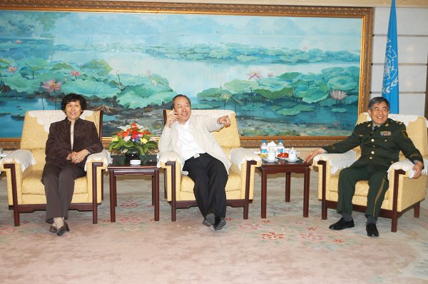 中央国家机关工委、公安部领导莅临学院检查指导