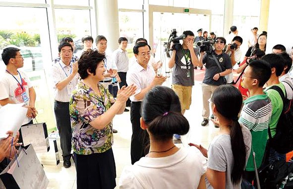 春风化雨润物无声