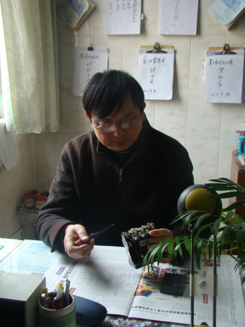 智慧人生彩虹长者———记电气工程系许至勇老师