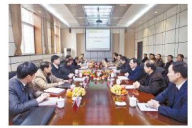 我校摩擦学与材料防护教育部工程研究中心通过验