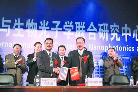 执著探索实践再续辉煌篇章———理学院“十一五