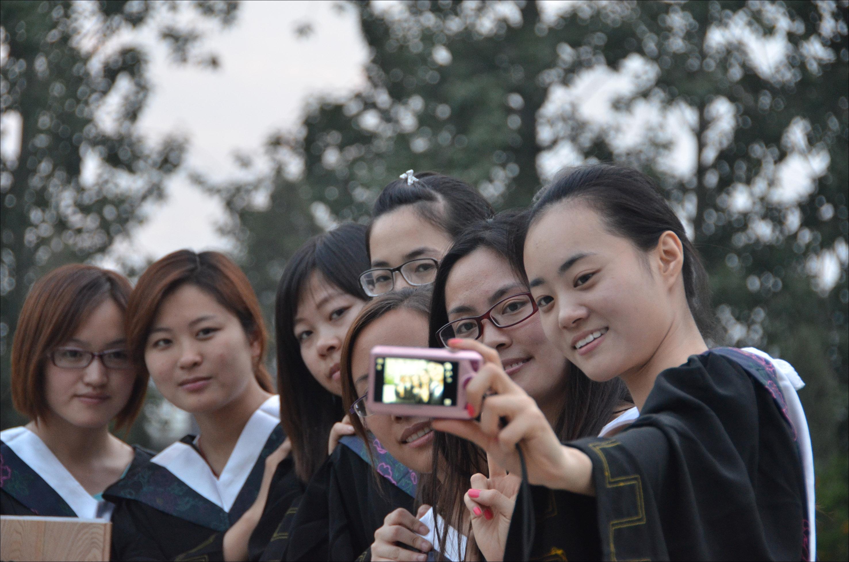 再见大学季,青春不散场