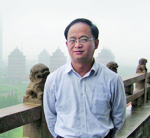 刘吉军,1993年毕业于林学院,现为乐陵市副市长.