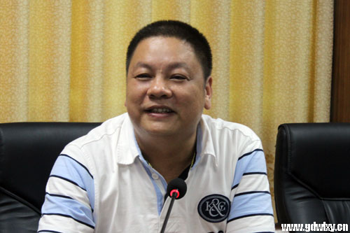 廉江市公安局局长陈典聪等领导