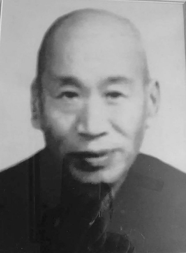 回望内科六十年，略述历届科主任