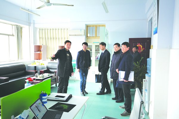 省教育厅专家组来校考察工作