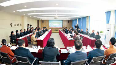 我校迎接党建和思想政治工作《基本标准》检查组