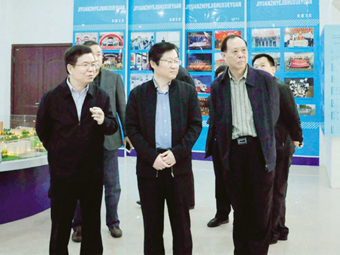 市委常委统战部部长谭江到我院调研指导工作