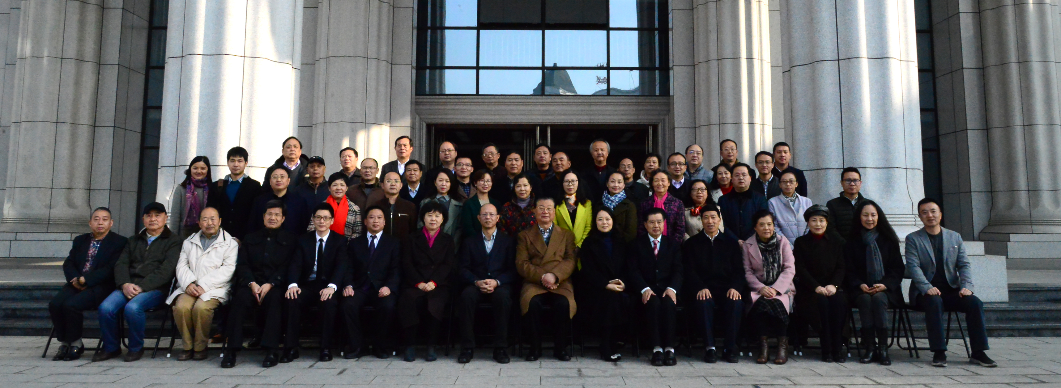 锦城学院在量子通信研究领域迈出坚实一步：