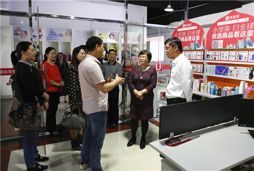 教育部职业技术教育中心研究所专家到校调研指导