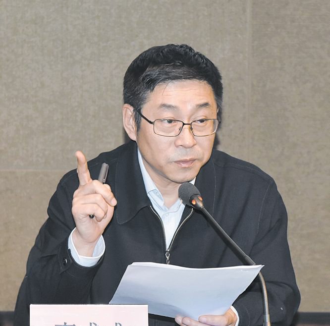 我校召开党委书记（督导专员）张炬任职大会