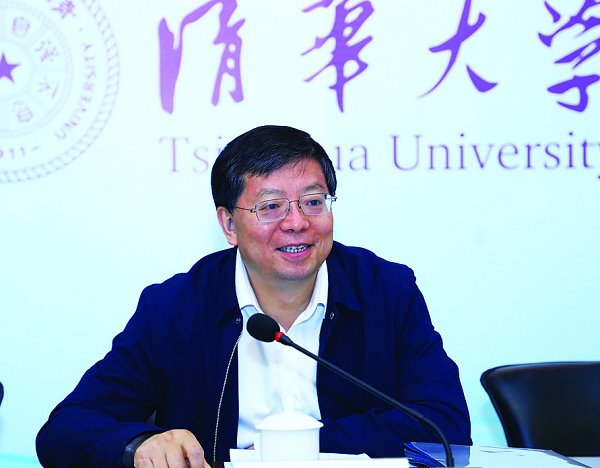 邱勇：好学校一定要把育人看得最重