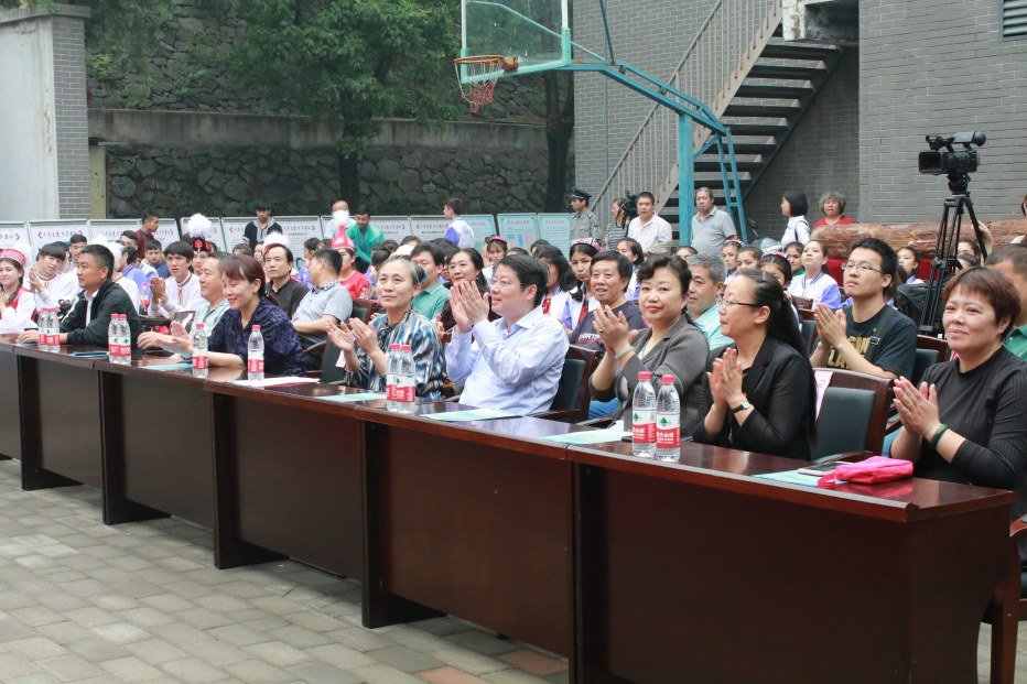 用超连接的方式“活起来的博物馆”