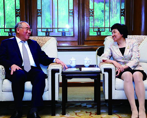 中国气候变化事务特别代表解振华、美国前气候变